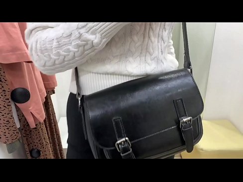 ❤️ Javna masturbacija mlade kujice FeralBerry s dildom u sobi za mjerenje ❤️ Porno fb na hr.justindianpornx.ru